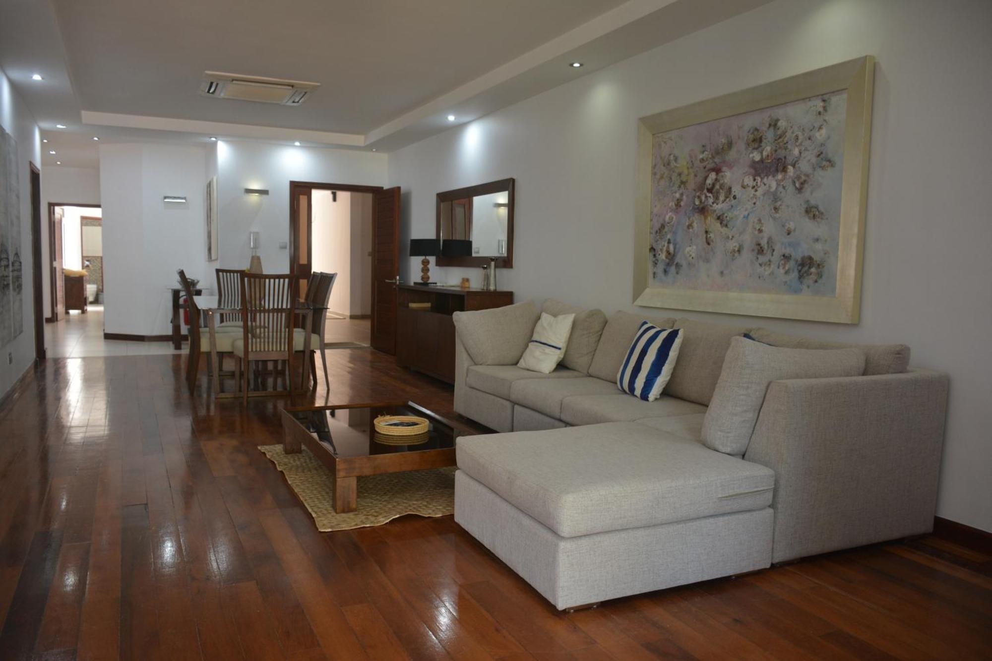 Olana Blue - Beachfront Apartment Rivière Noire Eksteriør billede